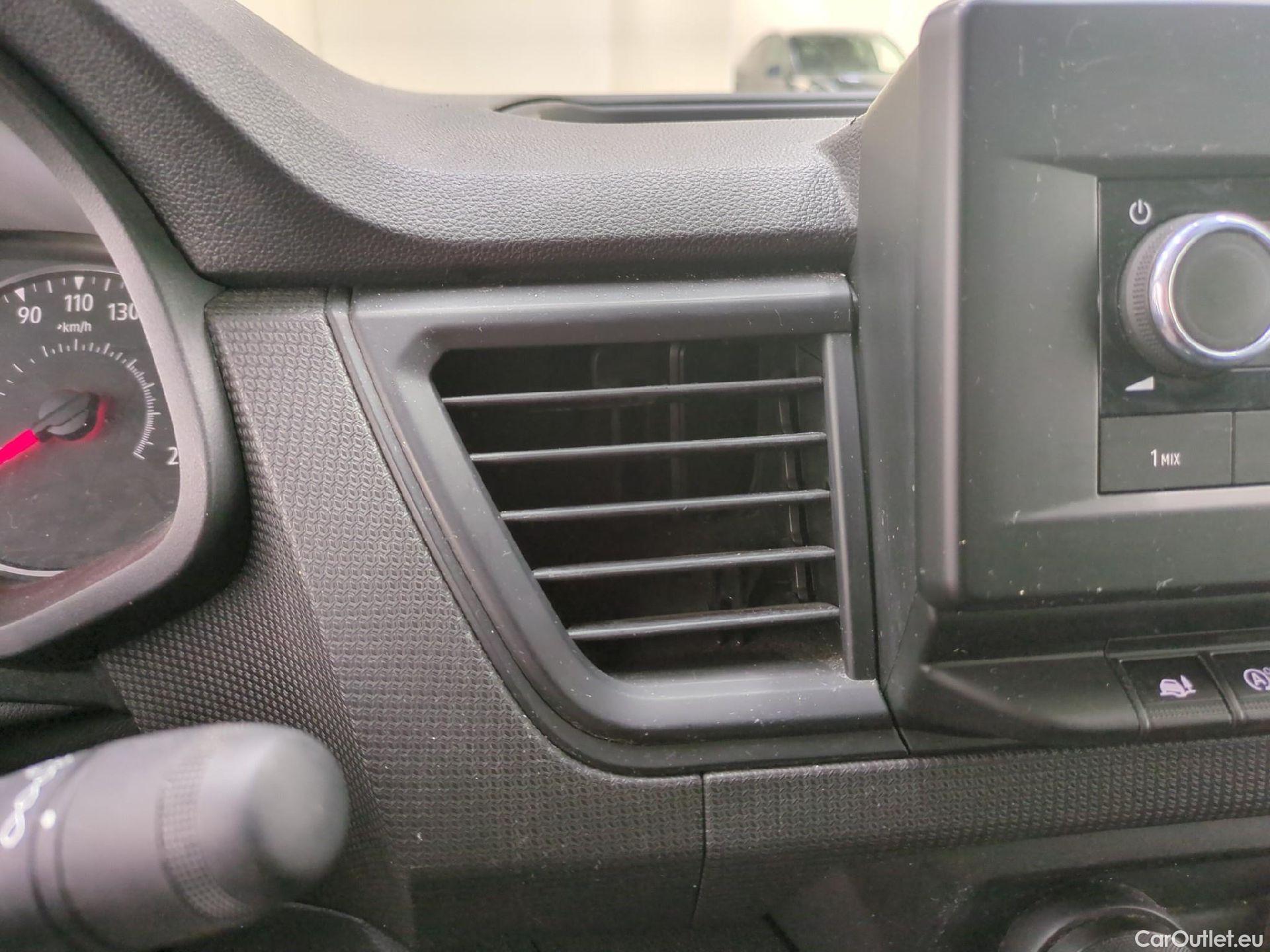  Renault  Trafic  III Fourgon L2H1 3T Confort 2.0 dCi 130CV BVM6 E6d #4