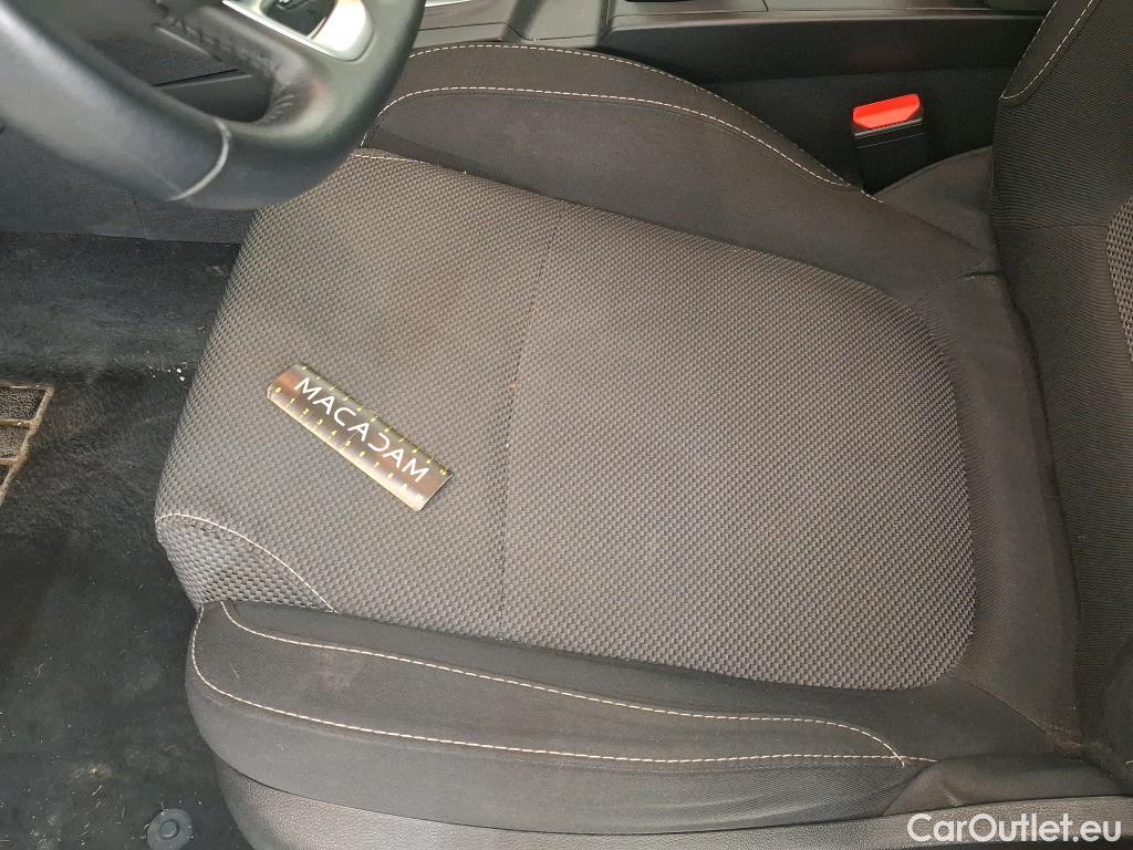  Renault  Megane  IV Berline 5pt. Société Air Nav 1.5 dCi 90CV BVM6 E6 #27