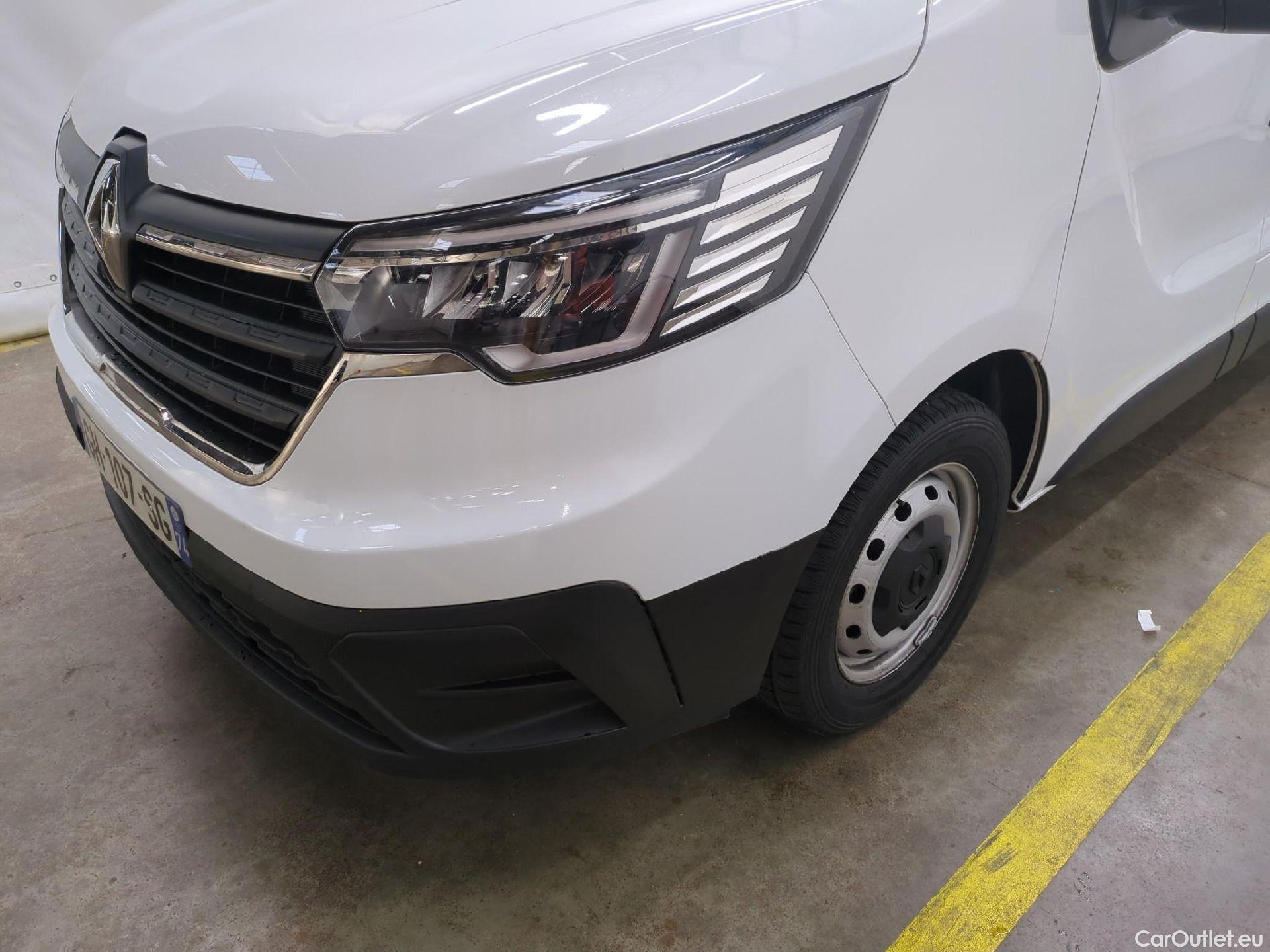  Renault  Trafic  III Fourgon L2H1 3T Confort 2.0 dCi 130CV BVM6 E6d #7