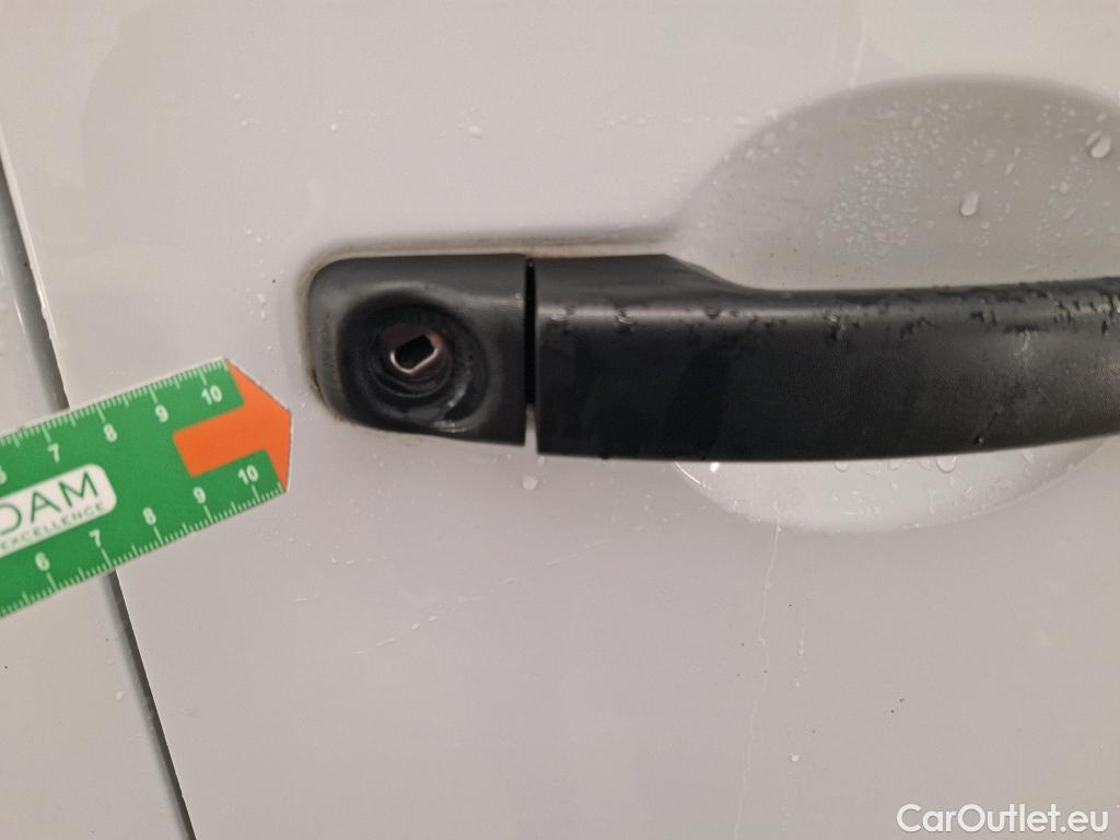  Renault  Master  III Fourgon L2H2 3 5 Confort dCi 135CV BVM6 E6dT #18