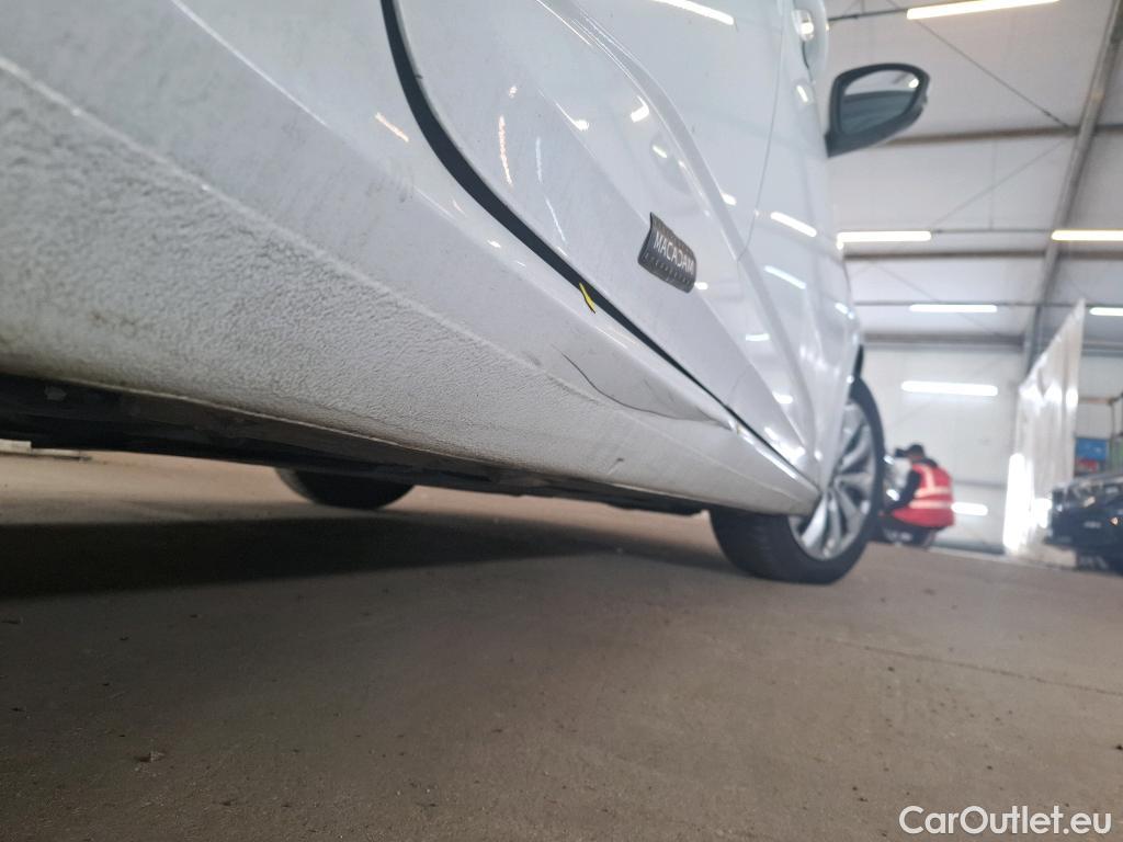  Renault  Megane  IV Berline 5pt. Société Air Nav 1.5 dCi 90CV BVM6 E6 #5