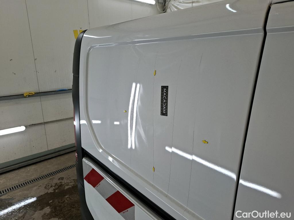  Renault  Trafic  Furgon Grand Confort L1H1 1200 1.6 dCi 125CV BVM6 E6 #2