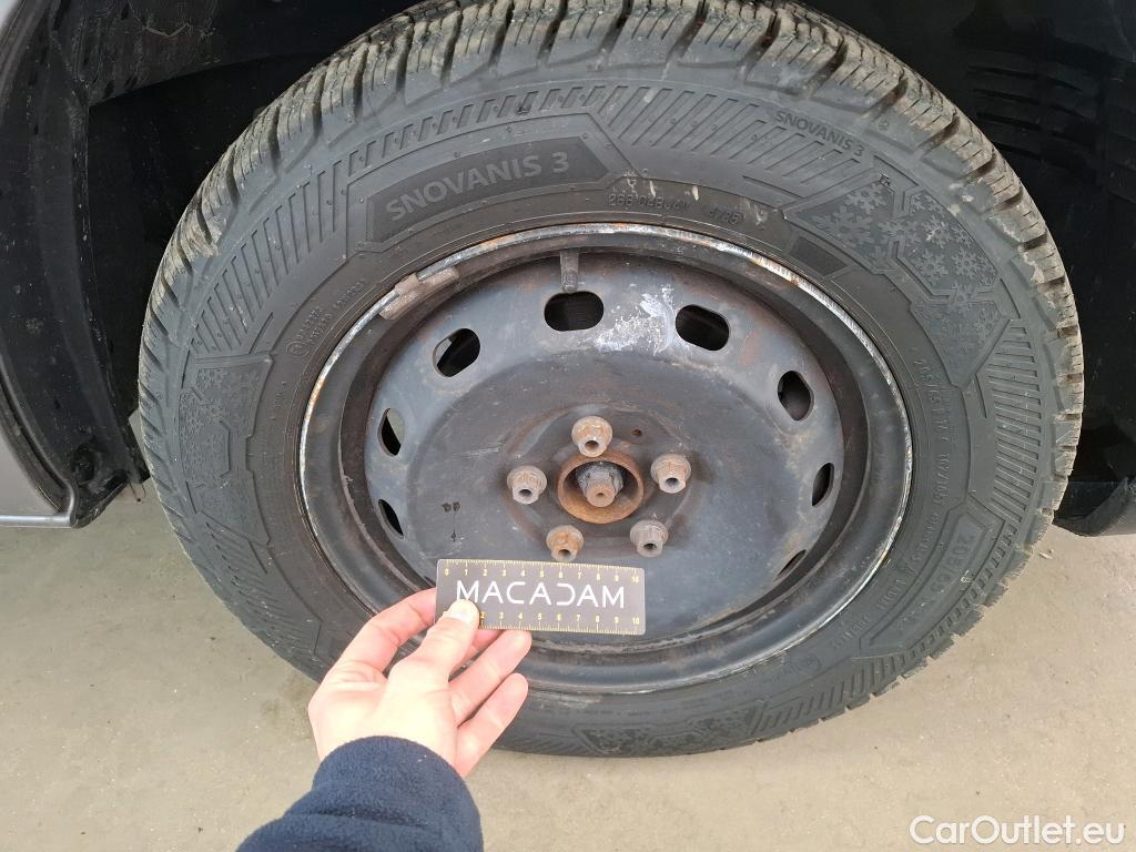  Renault  Trafic RENAULT  / 2019 / 4P / Fourgon tole FG GCF L2H1 1300 dCi 120 #71