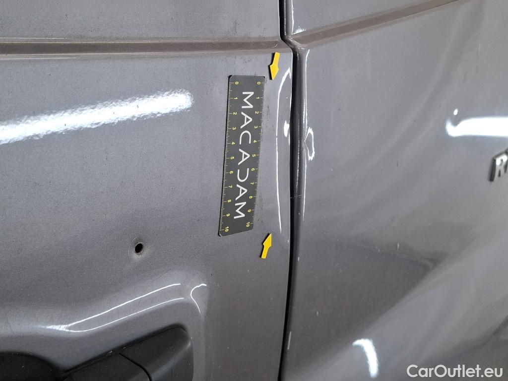  Renault  Trafic RENAULT  / 2019 / 4P / Fourgon tole FG GCF L2H1 1300 dCi 120 #29