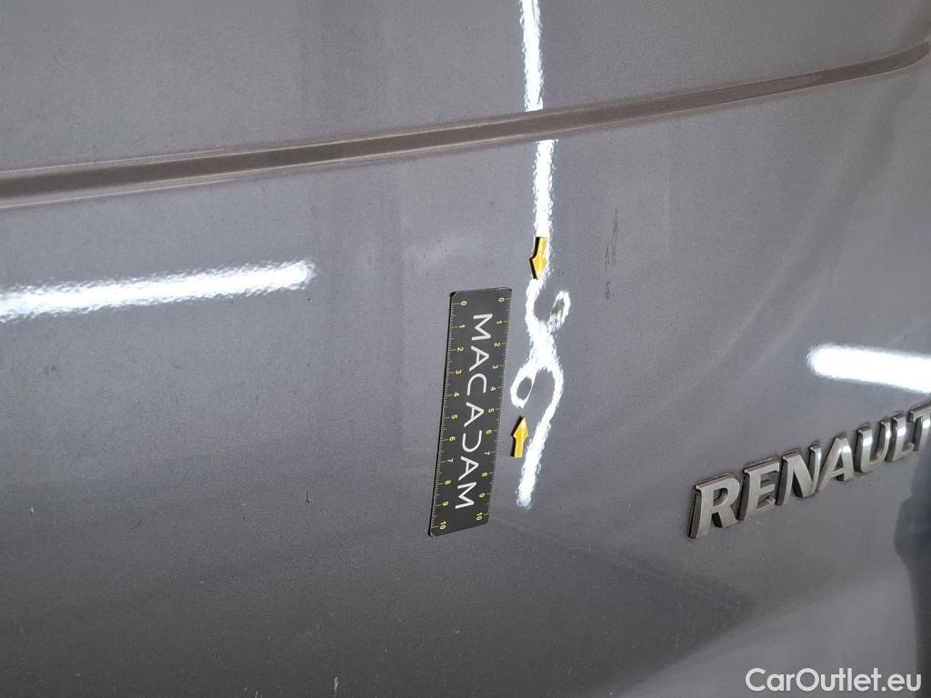  Renault  Trafic RENAULT  / 2019 / 4P / Fourgon tole FG GCF L2H1 1300 dCi 120 #37