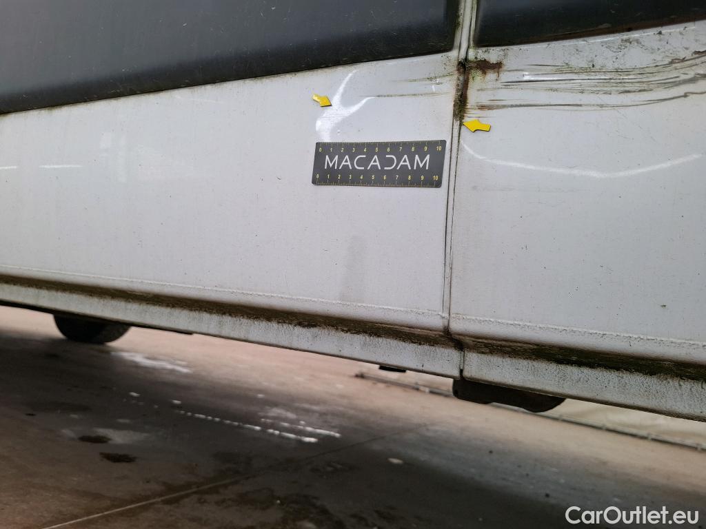  Renault  Master RENAULT  VU 4p Fourgon FG GCf Trac F3500 L2H2 Energy dCi 145 E6 #26