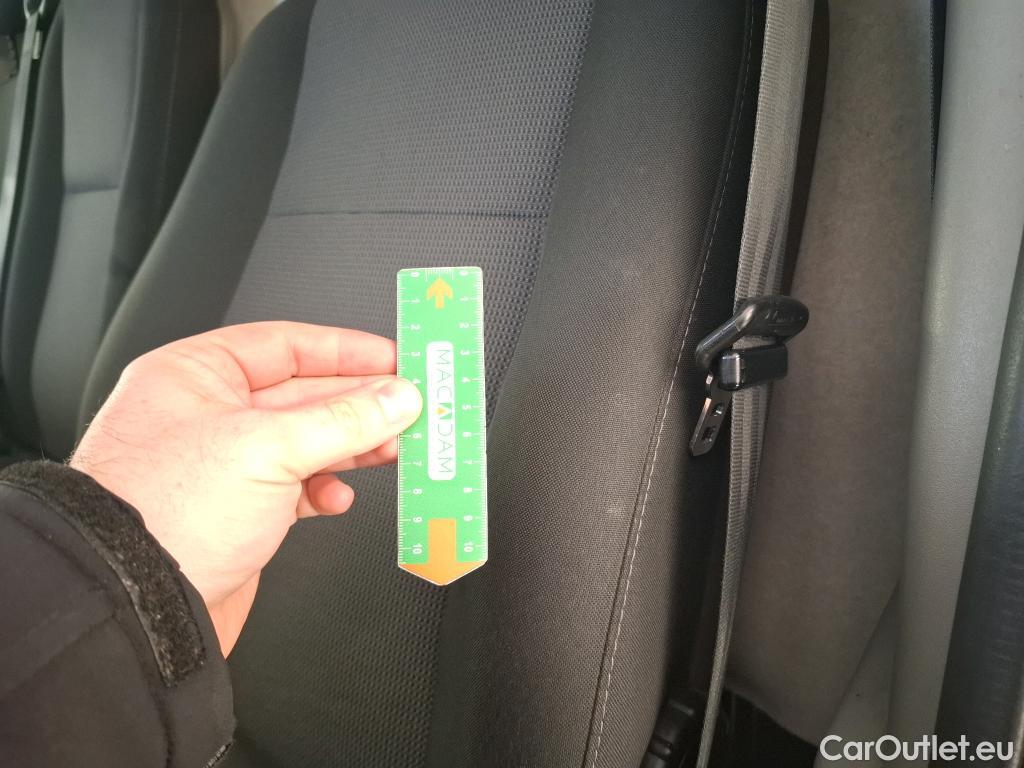  Renault  Master  III Fourgon L2H2 3 5 Confort dCi 135CV BVM6 E6dT #20