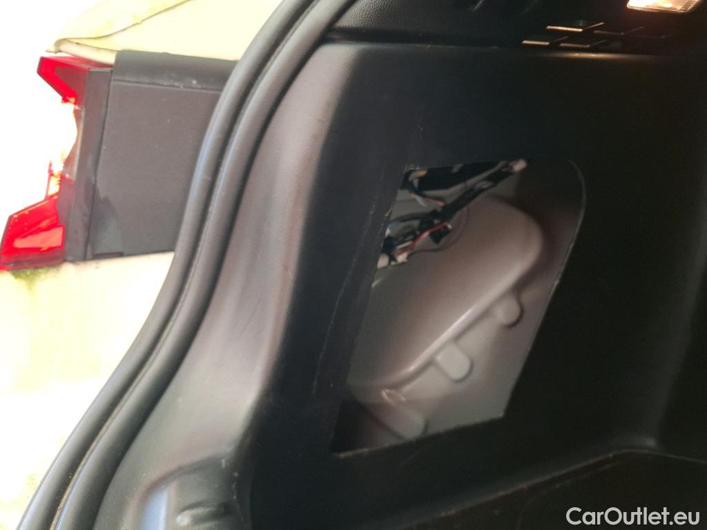  Renault  Megane  IV Berline 5pt. Société Air Nav 1.5 dCi 90CV BVM6 E6 #4