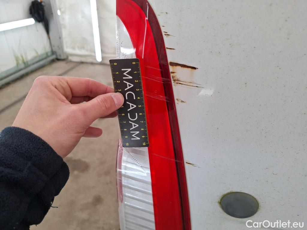  Renault  Master RENAULT  VU 4p Fourgon FG GCf Trac F3500 L2H2 Energy dCi 145 E6 #71