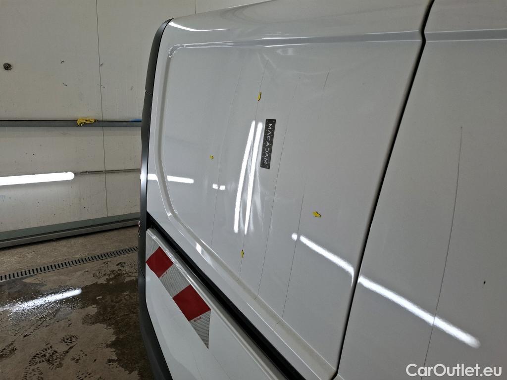  Renault  Trafic  Furgon Grand Confort L1H1 1200 1.6 dCi 125CV BVM6 E6 #3