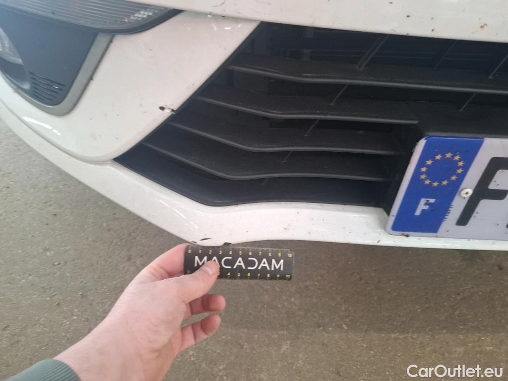  Renault  Megane  IV Berline 5pt. Société Air Nav 1.5 dCi 90CV BVM6 E6 #8