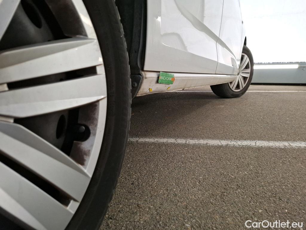  Volkswagen  Caddy VOLKSWAGEN  Cargo / 2020 / 4P / Fourgonnette 2.0 TDI 102ch Business Plus #33