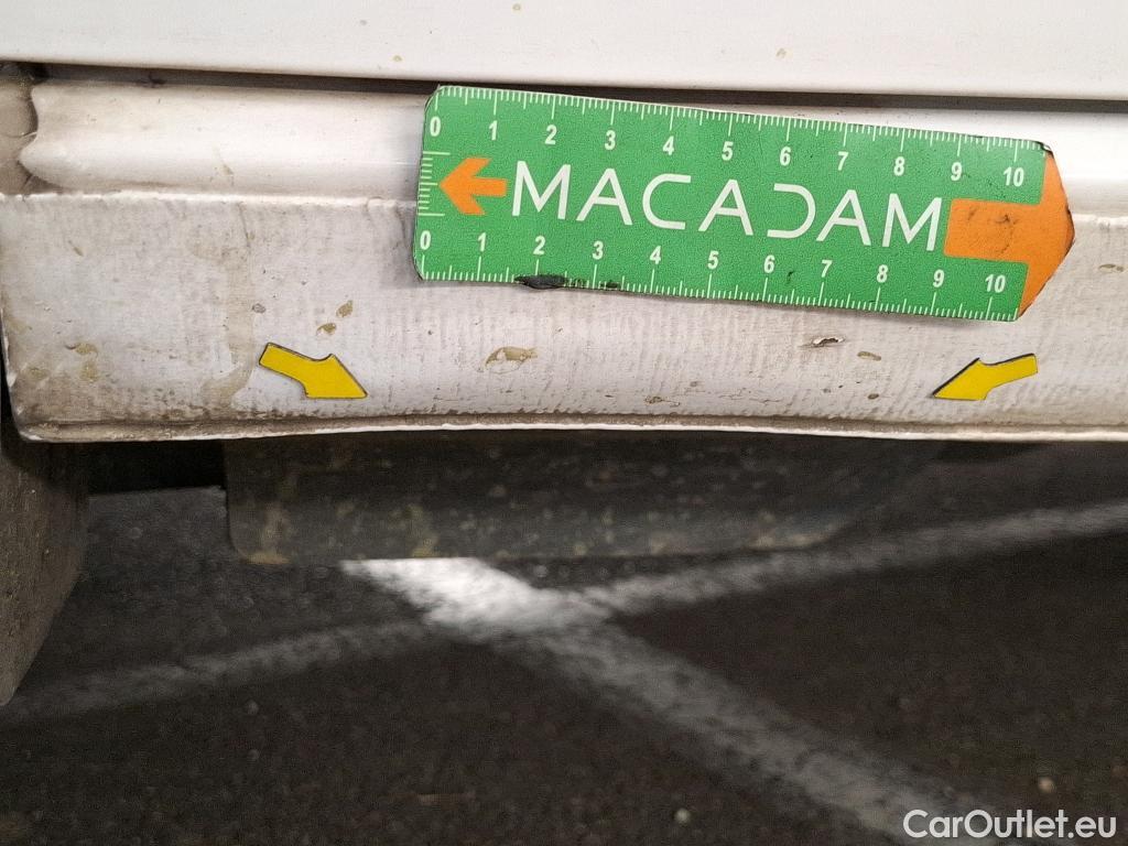  Volkswagen  Caddy VOLKSWAGEN  Cargo / 2020 / 4P / Fourgonnette 2.0 TDI 102ch Business Plus #35