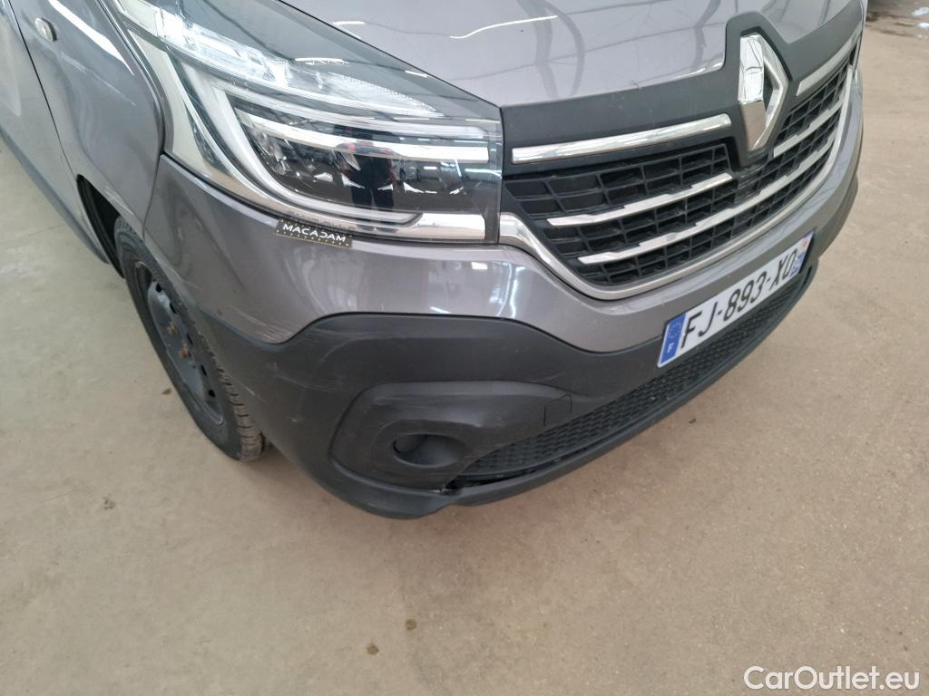  Renault  Trafic RENAULT  / 2019 / 4P / Fourgon tole FG GCF L2H1 1300 dCi 120 #94