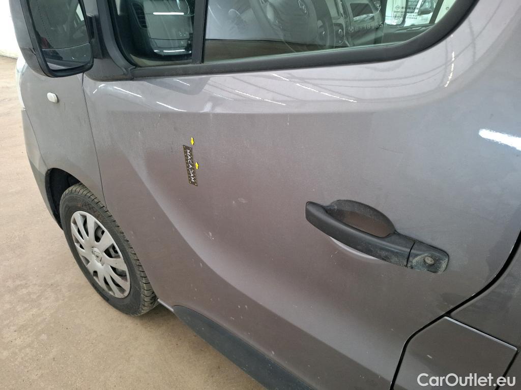  Renault  Trafic RENAULT  / 2019 / 4P / Fourgon tole FG GCF L2H1 1300 dCi 120 #86