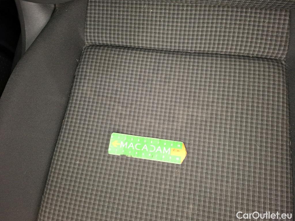  Volkswagen  Caddy VOLKSWAGEN  Cargo / 2020 / 4P / Fourgonnette 2.0 TDI 102ch Business Plus #47