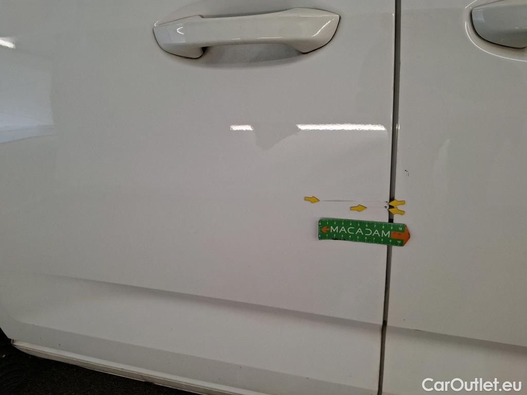  Volkswagen  Caddy VOLKSWAGEN  Cargo / 2020 / 4P / Fourgonnette 2.0 TDI 102ch Business Plus #17