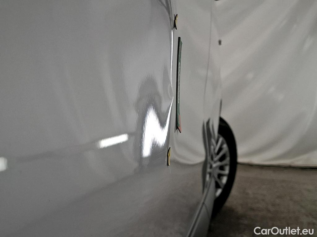  Toyota  Proace TOYOTA  / 2016 / 4P / Fourgon tôlé 2.0 D MEDIUM 140 D-4D BUSINESS #13