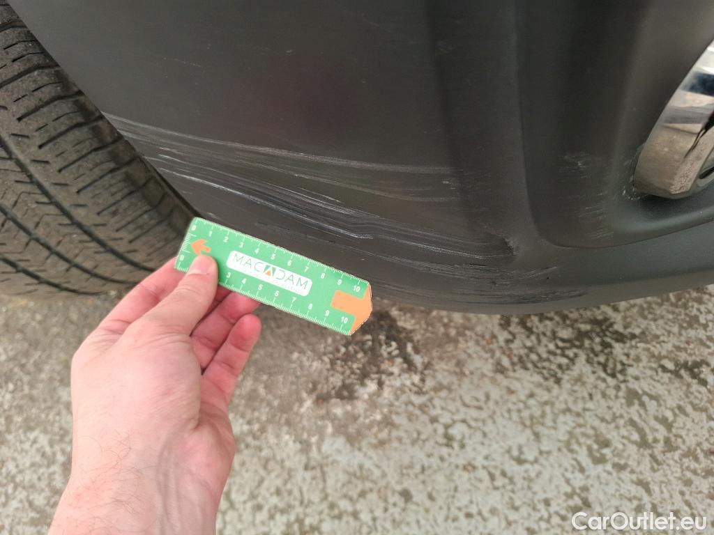  Toyota  Proace TOYOTA  / 2016 / 4P / Fourgon tôlé 2.0 D MEDIUM 140 D-4D BUSINESS #9