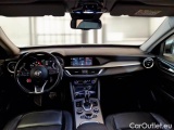  Alfa Romeo   STELVIO ALFA ROMEO / 2017 / 5P / SUV 2.2 TURBO DIESEL 190CV AT8 Q4 SPRINT #3