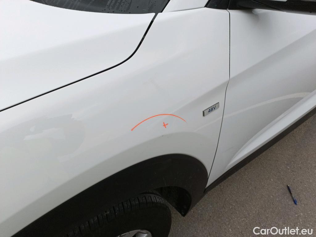  Hyundai  Tucson HYUNDAI  / 2018 / 5P / todoterreno 1.6 CRDI 85kW (116CV) 48V SLE 4X2(SP)(SL) #9