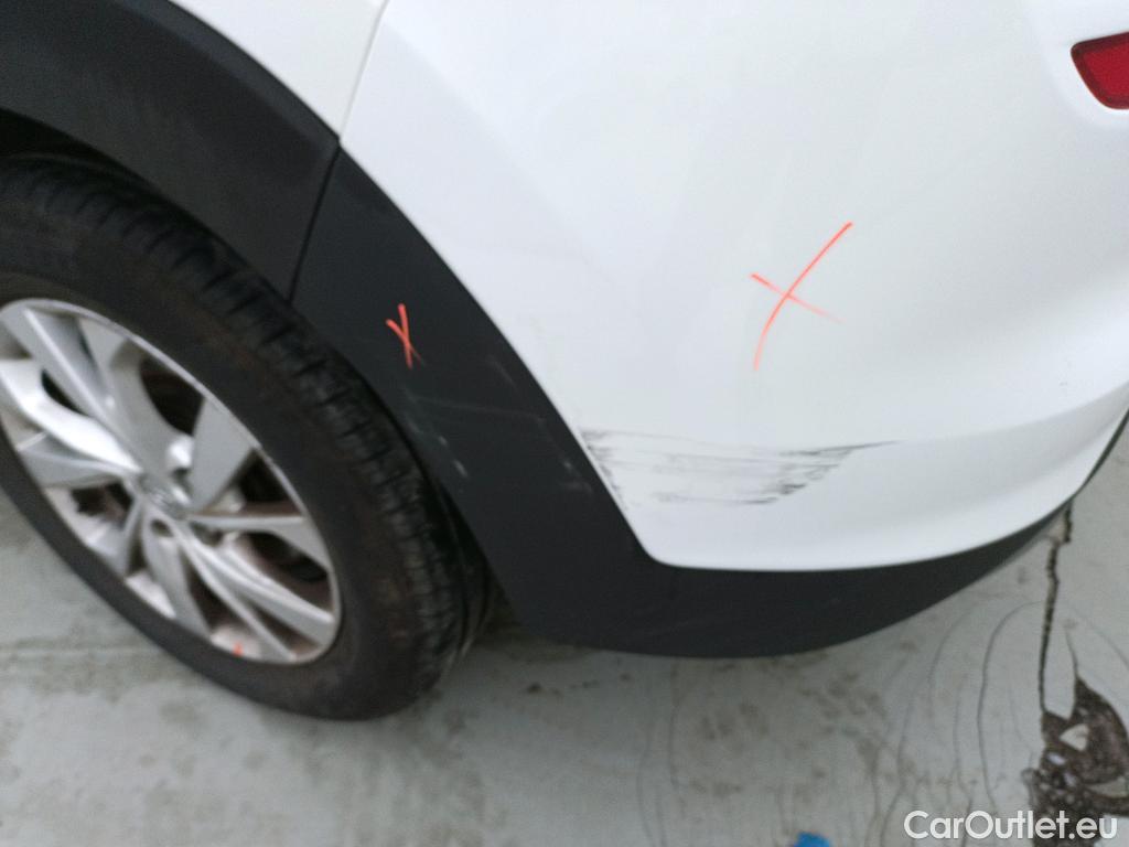  Hyundai  Tucson HYUNDAI  / 2018 / 5P / todoterreno 1.6 CRDI 85kW (116CV) 48V SLE 4X2(SP)(SL) #21