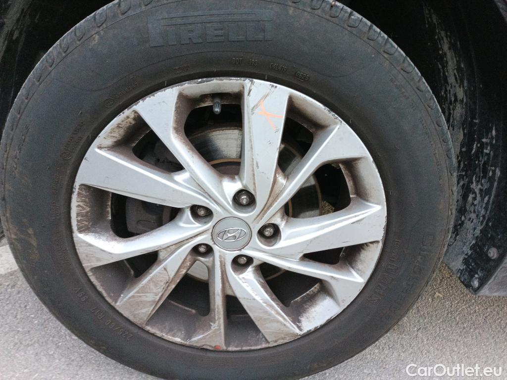  Hyundai  Tucson HYUNDAI  / 2018 / 5P / todoterreno 1.6 CRDI 85kW (116CV) 48V SLE 4X2(SP)(SL) #7