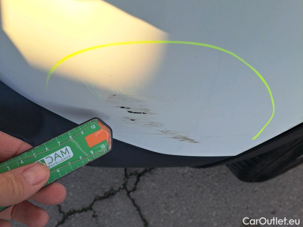  Peugeot  3008 PEUGEOT  / 2016 / 5P / todoterreno 1.5L BlueHDi 96kW (130CV) S&S Active #21