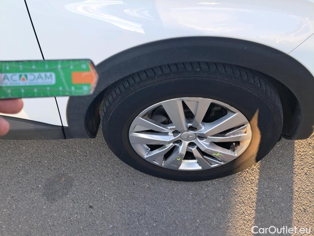  Peugeot  3008 PEUGEOT  / 2016 / 5P / todoterreno 1.5L BlueHDi 96kW (130CV) S&S Active #11