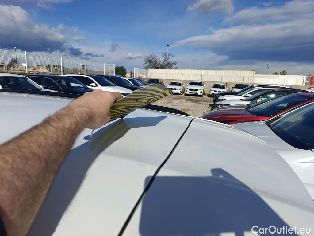  Peugeot  2008 PEUGEOT  / 2019 / 5P / todoterreno Allure BlueHDI 81kW (110CV) #22