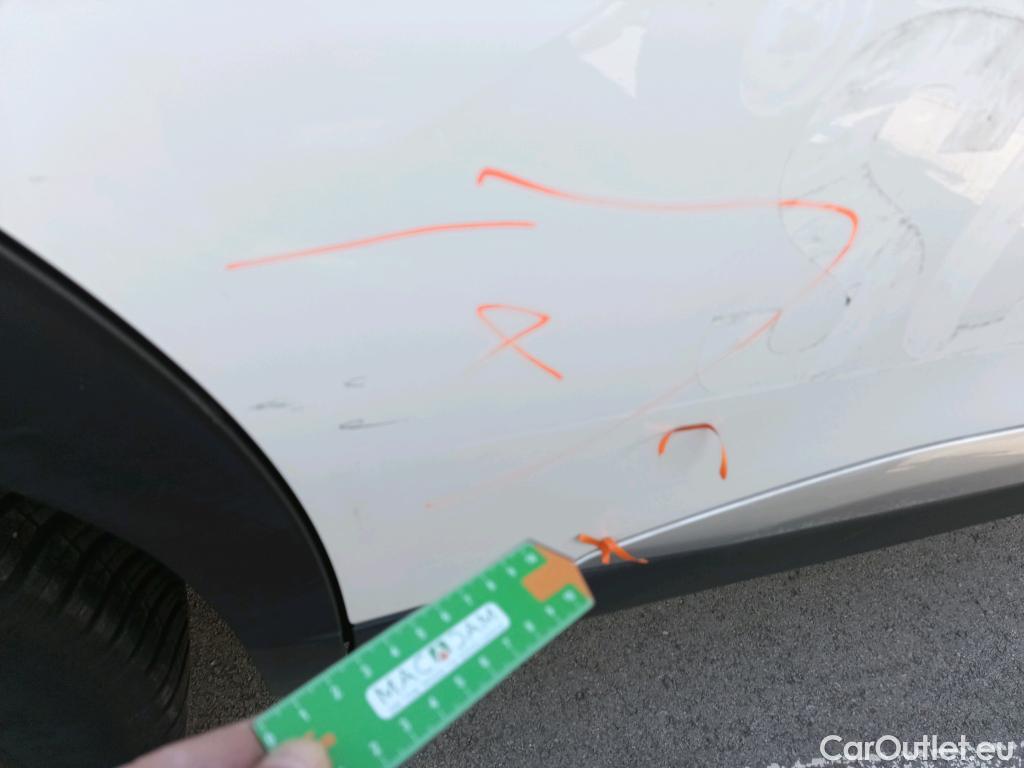  Peugeot  2008 PEUGEOT  / 2019 / 5P / todoterreno Allure BlueHDI 81kW (110CV) #6