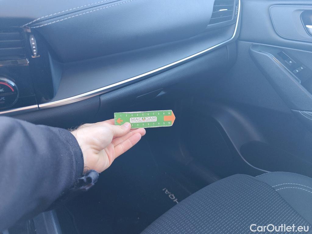  Nissan  Qashqai NISSAN  / 2021 / 5P / todoterreno DIG-T 103kW (140CV) mHEV 4x2 Acenta #16