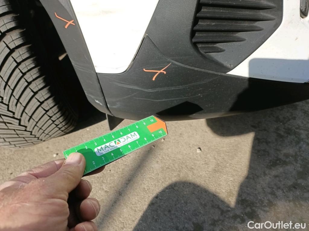  Peugeot  2008 PEUGEOT  / 2019 / 5P / todoterreno Allure BlueHDI 81kW (110CV) #13