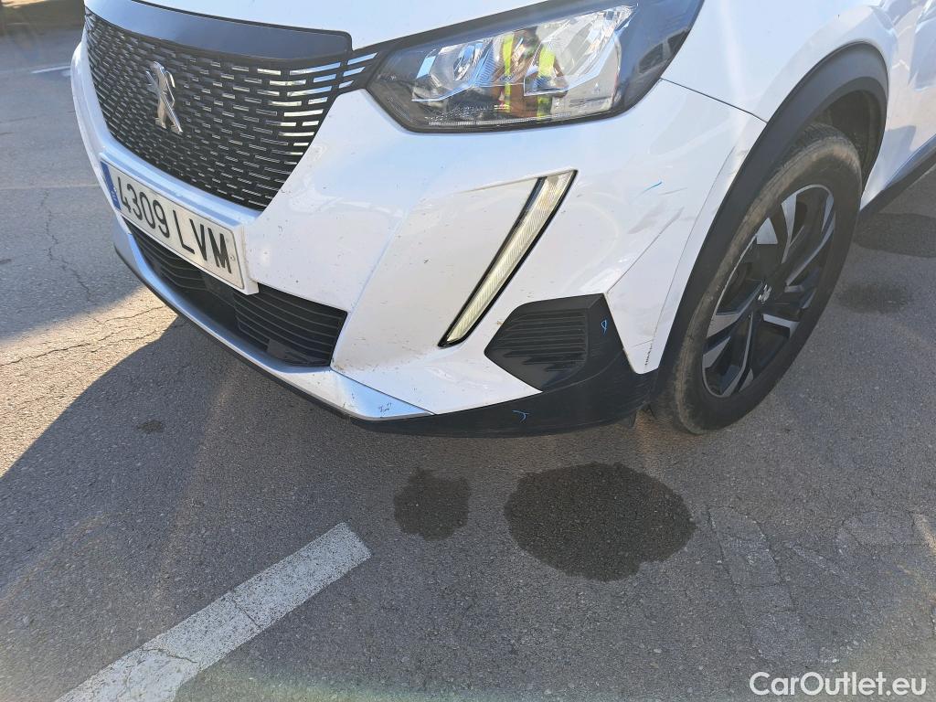  Peugeot  2008 PEUGEOT  / 2019 / 5P / todoterreno Allure BlueHDI 81kW (110CV) #22