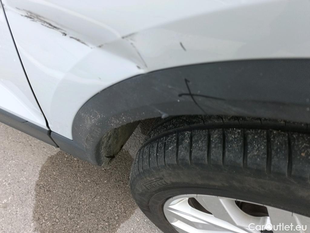  Volkswagen  T-ROC VOLKSWAGEN  / 2017 / 5P / todoterreno Advance 2.0 TDI 85kW (115CV) #16