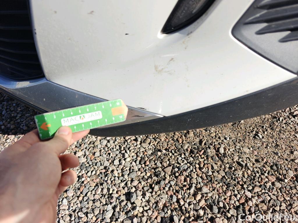  Peugeot  2008 PEUGEOT  / 2019 / 5P / todoterreno Allure BlueHDI 81kW (110CV) #76