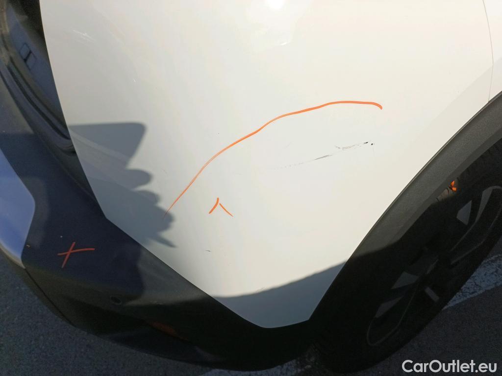  Peugeot  2008 PEUGEOT  / 2019 / 5P / todoterreno Allure BlueHDI 81kW (110CV) #20