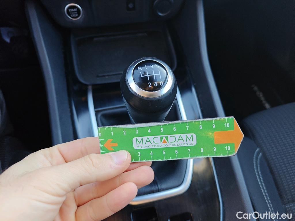  Nissan  Qashqai NISSAN  / 2021 / 5P / todoterreno DIG-T 103kW (140CV) mHEV 4x2 Acenta #17