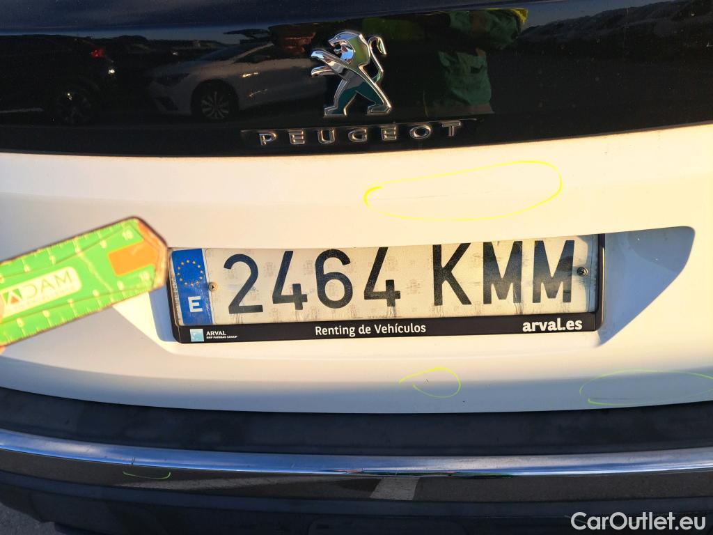  Peugeot  3008 PEUGEOT  / 2016 / 5P / todoterreno 1.5L BlueHDi 96kW (130CV) S&S Active #5