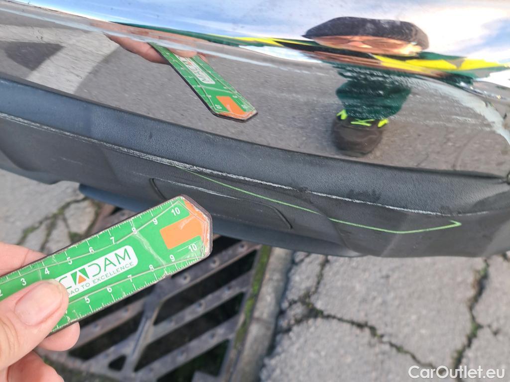  Peugeot  3008 PEUGEOT  / 2016 / 5P / todoterreno 1.5L BlueHDi 96kW (130CV) S&S Active #23