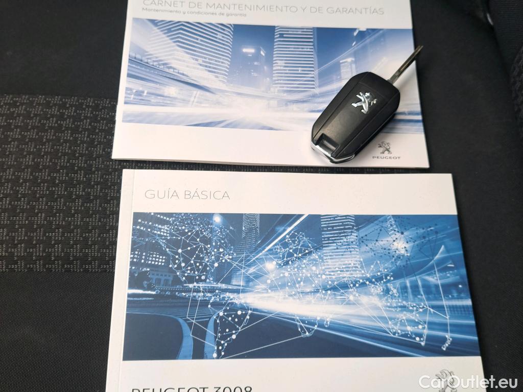  Peugeot  3008 PEUGEOT  / 2016 / 5P / todoterreno 1.5L BlueHDi 96kW (130CV) S&S Active #16