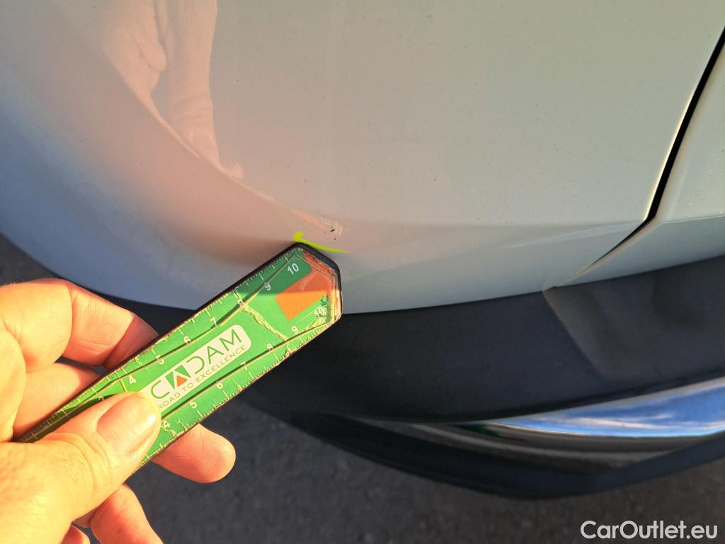  Peugeot  3008 PEUGEOT  / 2016 / 5P / todoterreno 1.5L BlueHDi 96kW (130CV) S&S Active #35