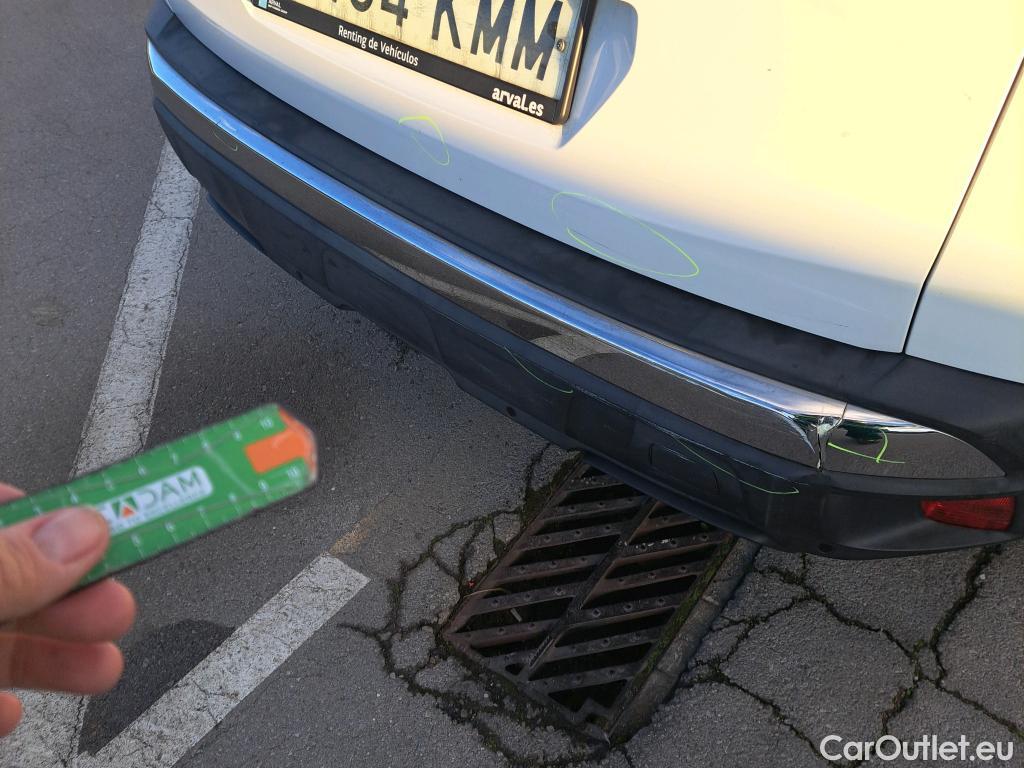  Peugeot  3008 PEUGEOT  / 2016 / 5P / todoterreno 1.5L BlueHDi 96kW (130CV) S&S Active #22