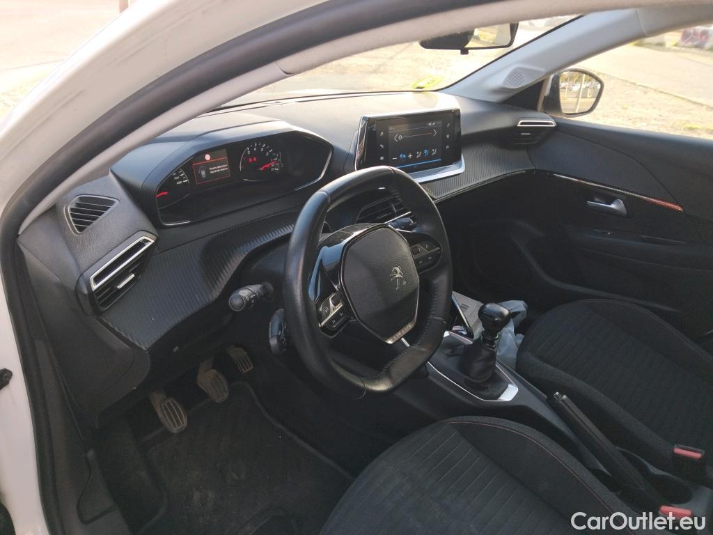  Peugeot  208 PEUGEOT  / 2019 / 5P / berlina con portón BlueHDi 73kW (100CV) Active Pack (AC) #11