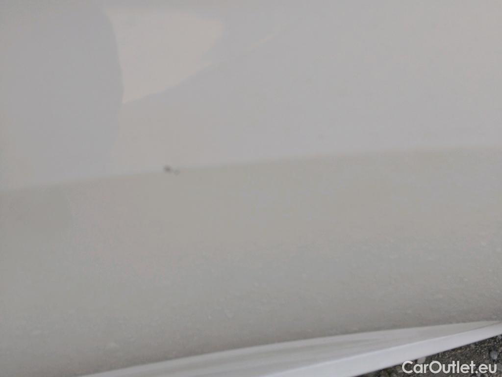  Peugeot  208 PEUGEOT  / 2019 / 5P / berlina con portón BlueHDi 73kW (100CV) Active Pack (AC) #18