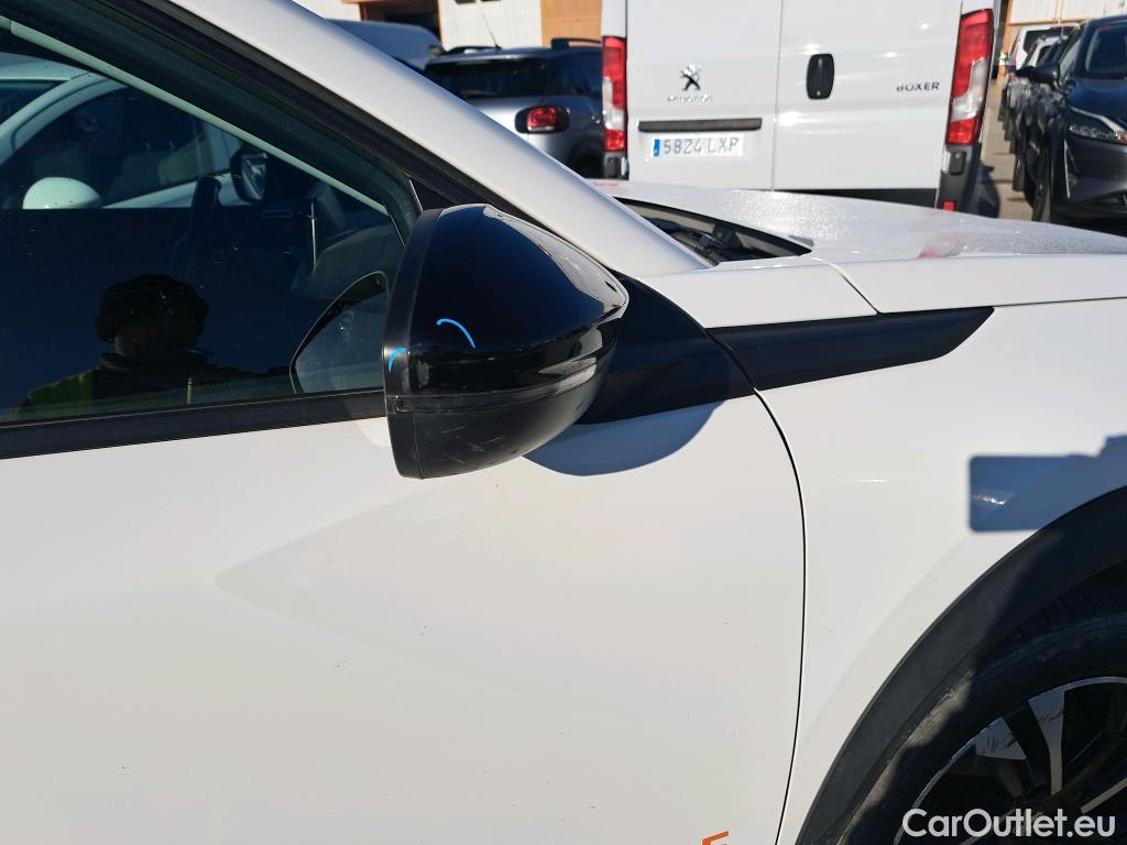  Peugeot  2008 PEUGEOT  / 2019 / 5P / todoterreno Allure BlueHDI 81kW (110CV) #36