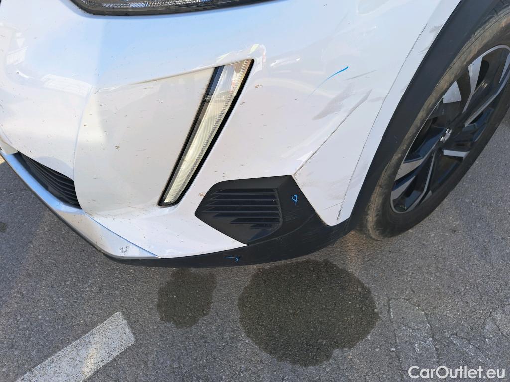  Peugeot  2008 PEUGEOT  / 2019 / 5P / todoterreno Allure BlueHDI 81kW (110CV) #38