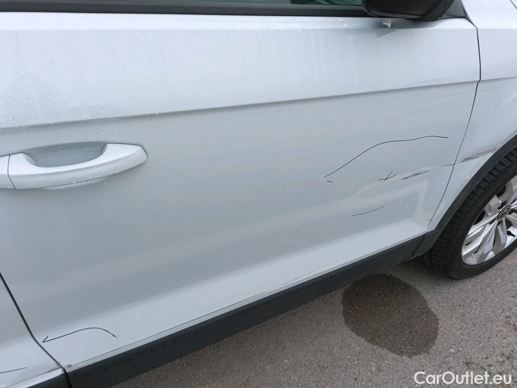  Volkswagen  T-ROC VOLKSWAGEN  / 2017 / 5P / todoterreno Advance 2.0 TDI 85kW (115CV) #5