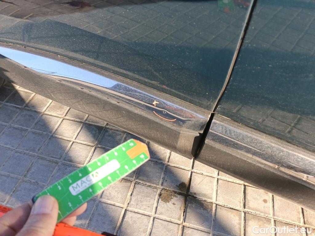  Peugeot  3008 PEUGEOT  / 2020 / 5P / todoterreno 1.2 PureTech 96KW S&S Allure Pack  #1