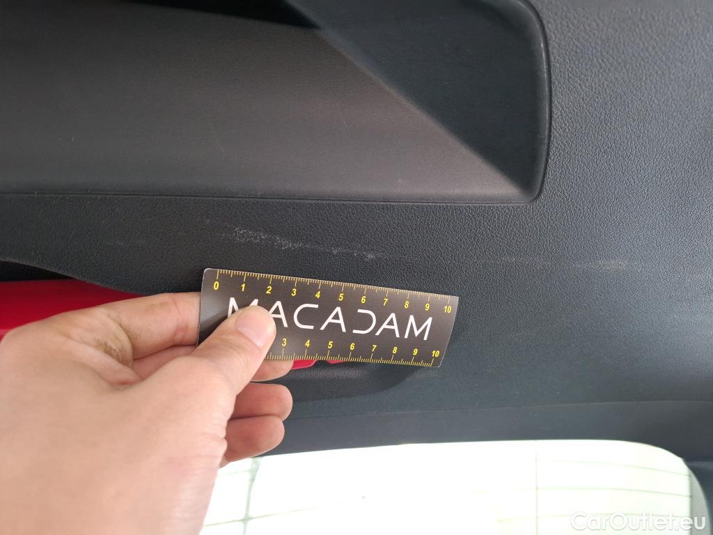  Bmw  Serie 1 BMW Série 1 / 2019 / 5P / Berline 116i Business Design #2